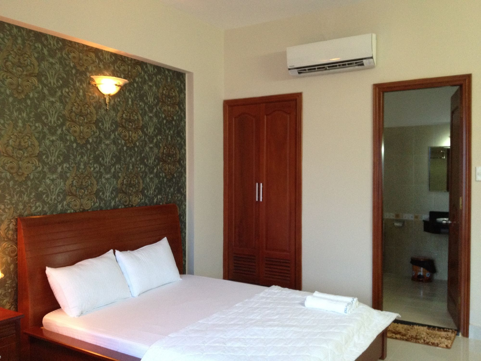 Queen Garden Hotel & Apartment Vung Tau Dış mekan fotoğraf